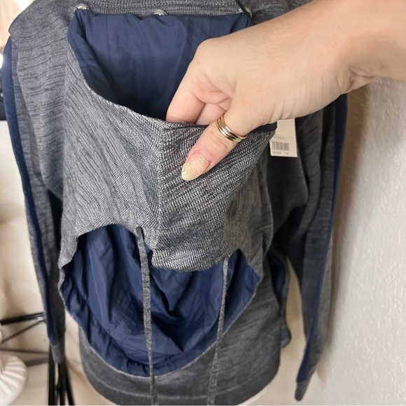 JOHANNA HO Wool Blend Gray Knit Top With Detachable Hood Sweater NWT Size 38 P - Picture 7 of 16